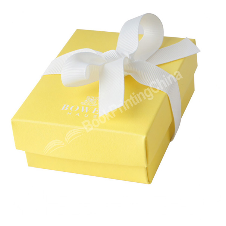 Bulk-printed-jewelry-gift-boxes
