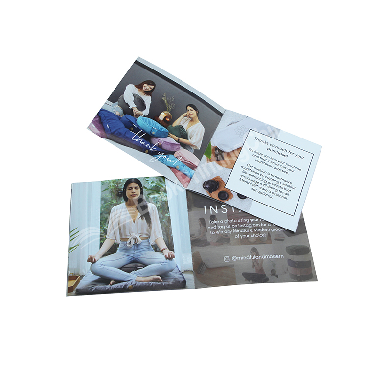 stapled brochure printing 3