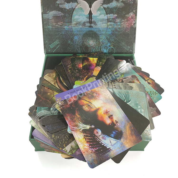 tarot card printing with gold foil gift box1